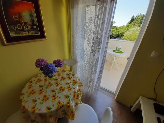 Family Apartment Garden And Sea Petrovac المظهر الخارجي الصورة